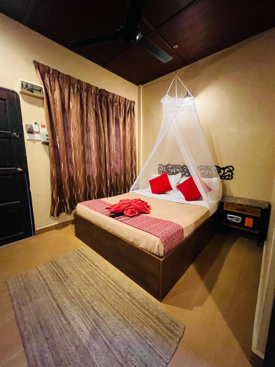 Ombak Dive Resort Perhentian Island Pulau Perhentian Kecil Kültér fotó